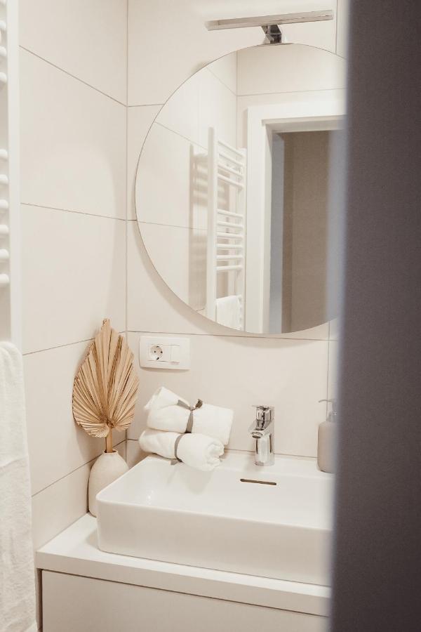 Central Apartment Maister Крань Экстерьер фото